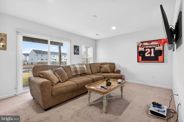 17 SANCTUARY PL, West Deptford, NJ 08086