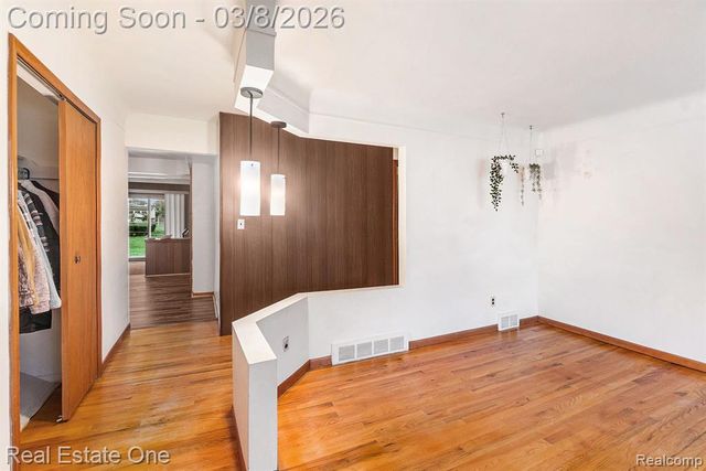 3420 Kevin Circle, Warren, MI 48092