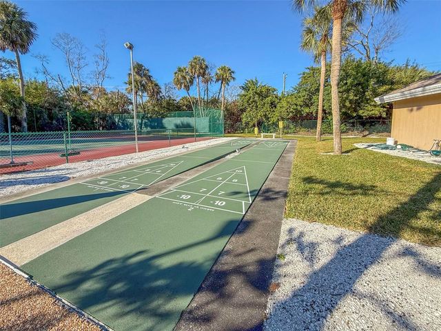 4958 VILLAGE GARDENS DRIVE 144, Sarasota, FL 34234