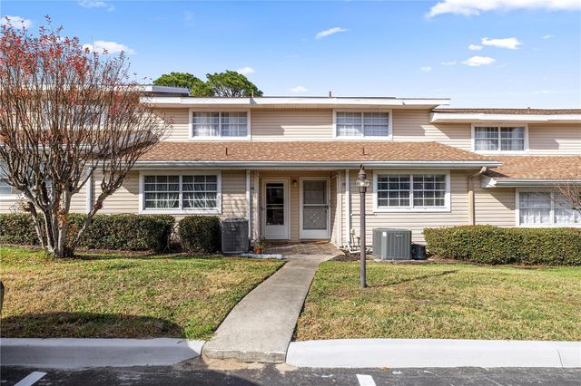 11001 SE SUNSET HARBOR ROAD B14, Summerfield, FL 34491