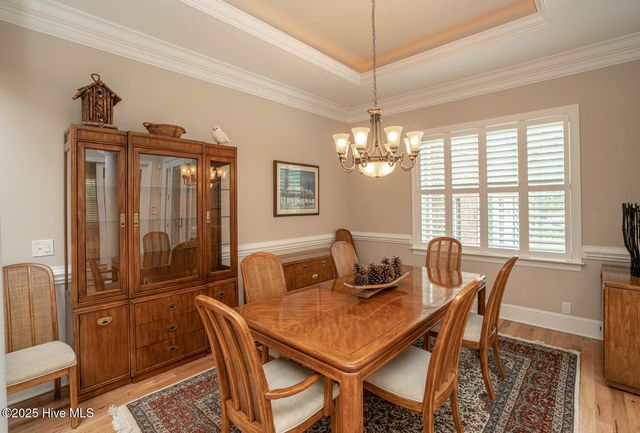 545 Gladstone Circle SW, Ocean Isle Beach, NC 28469