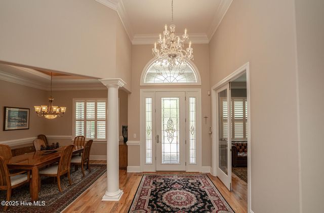545 Gladstone Circle SW, Ocean Isle Beach, NC 28469
