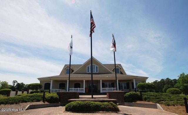 545 Gladstone Circle SW, Ocean Isle Beach, NC 28469