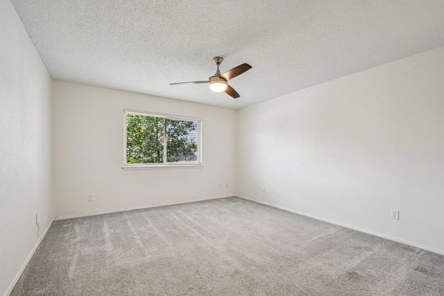 9424 Singing Quail DR 99E, Austin, TX 78758