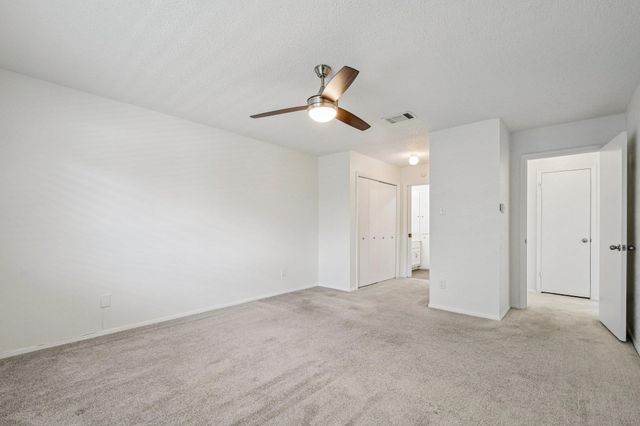 9424 Singing Quail DR 99E, Austin, TX 78758