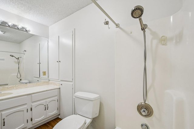 9424 Singing Quail DR 99E, Austin, TX 78758