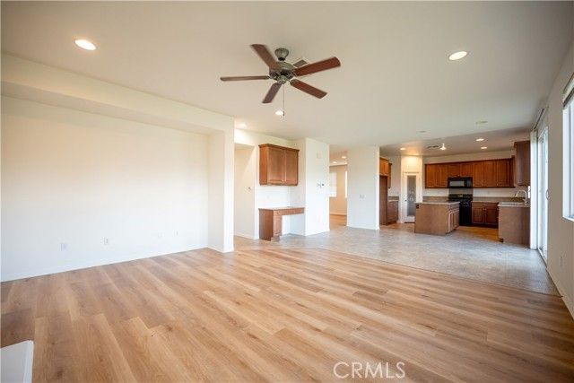 1886 Spring White Rd, Hemet, CA 92545