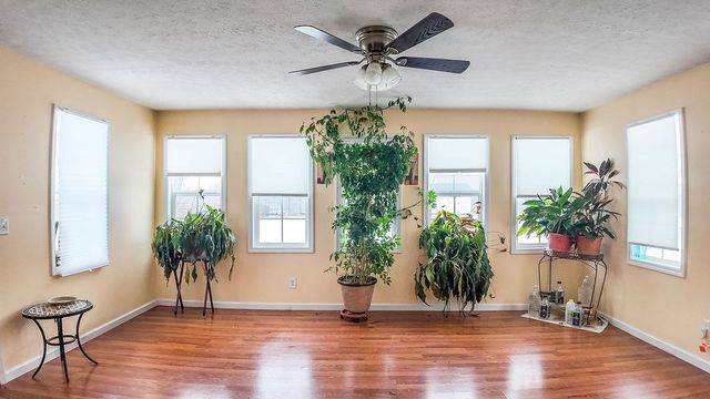 3030 Clover Lane, Hopkinsville, KY 42240