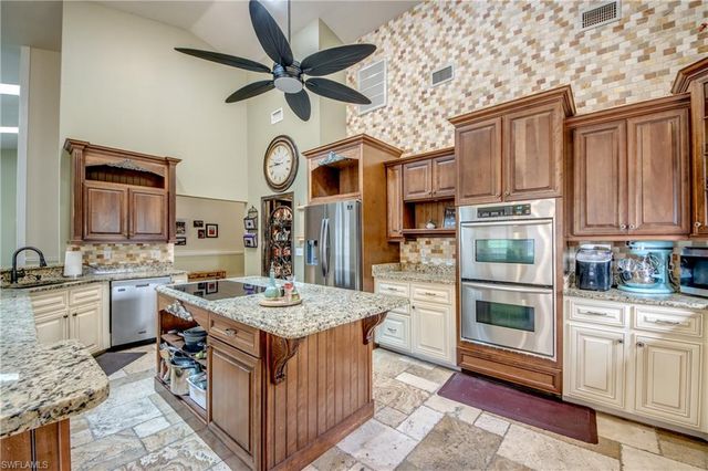 706 SW 6th ST, Cape Coral, FL 33991