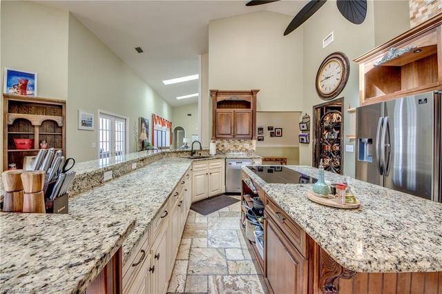 706 SW 6th ST, Cape Coral, FL 33991