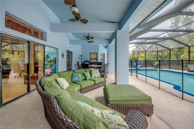 706 SW 6th ST, Cape Coral, FL 33991