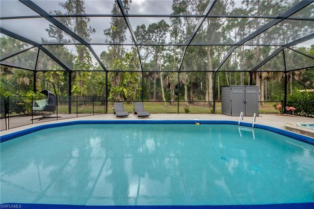 706 SW 6th ST, Cape Coral, FL 33991