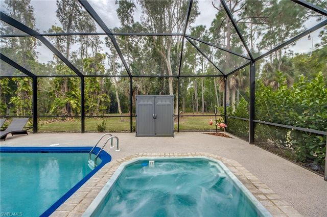 706 SW 6th ST, Cape Coral, FL 33991