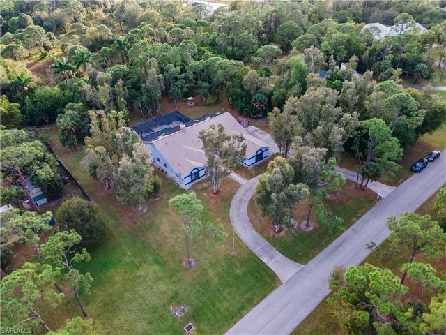 706 SW 6th ST, Cape Coral, FL 33991