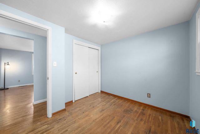 5800 W 15th St Street, Sioux Falls, SD 57106