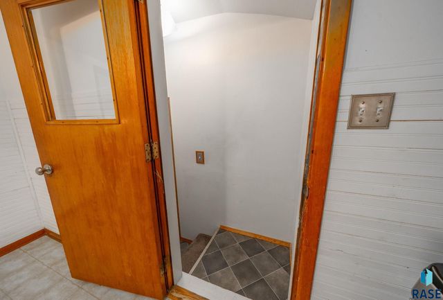 5800 W 15th St Street, Sioux Falls, SD 57106