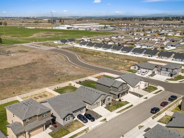 8116 COLWOOD Rd, Cheney, WA 99004