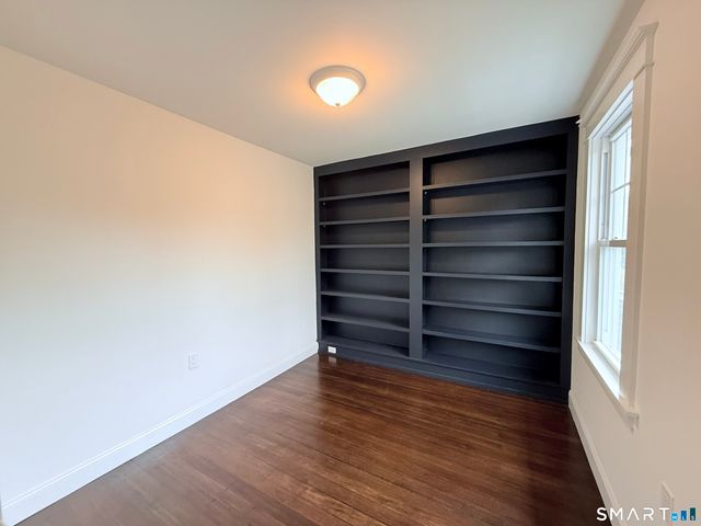 67 Faire Harbour Place, New London, CT 06320