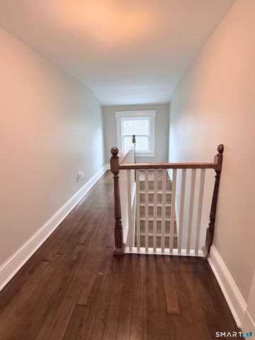 67 Faire Harbour Place, New London, CT 06320