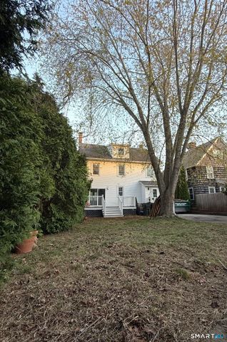 67 Faire Harbour Place, New London, CT 06320