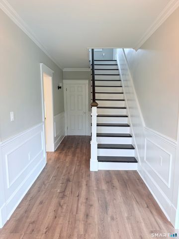67 Faire Harbour Place, New London, CT 06320