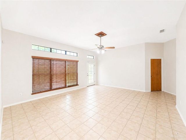7400 N 22nd Street, Mcallen, TX 78504