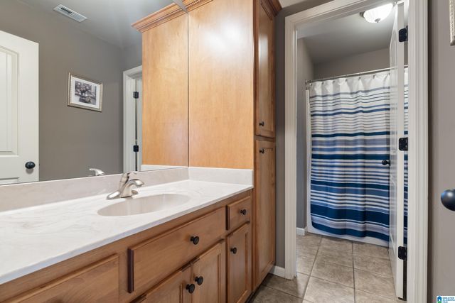 1440 STONEYKIRK ROAD, Pelham, AL 35124
