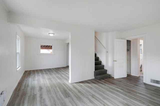 2826 Grand Street NE, Minneapolis, MN 55418