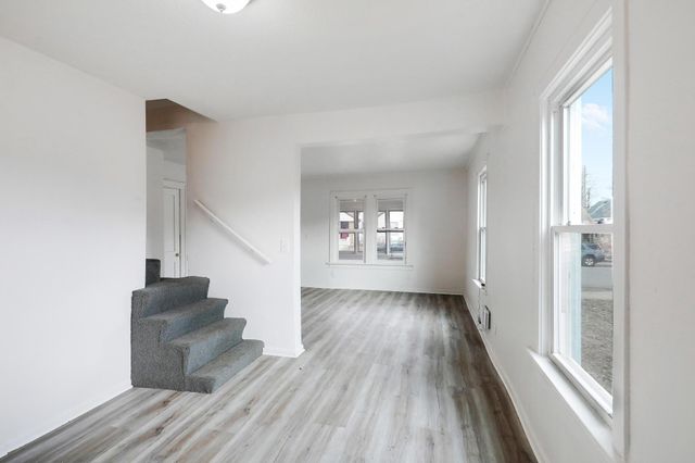 2826 Grand Street NE, Minneapolis, MN 55418