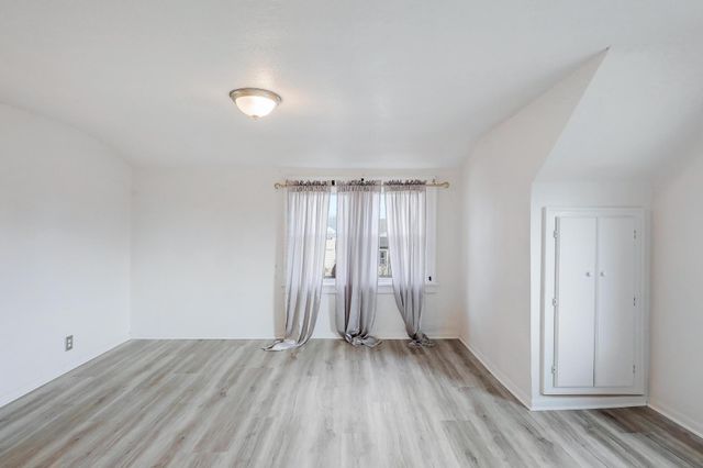 2826 Grand Street NE, Minneapolis, MN 55418