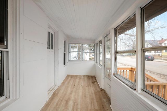 2826 Grand Street NE, Minneapolis, MN 55418