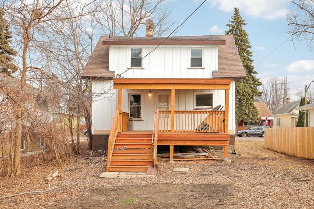 2826 Grand Street NE, Minneapolis, MN 55418