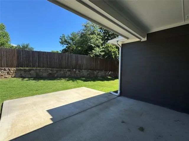 1433 Eagle Nest Drive, Pelican Bay, TX 76020