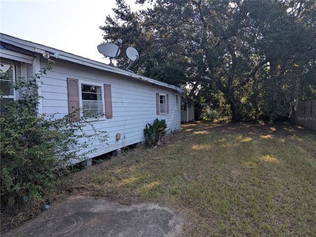 1105 S LOCUST AVENUE, Sanford, FL 32771