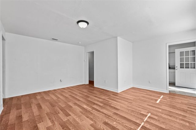 1730 N ORANGE STREET, Mount Dora, FL 32757