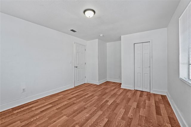 1730 N ORANGE STREET, Mount Dora, FL 32757