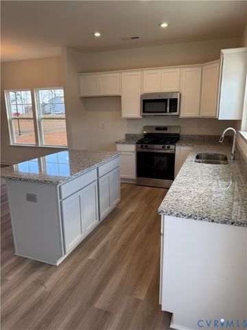 3429 Pond Aly, Richmond, VA 23234