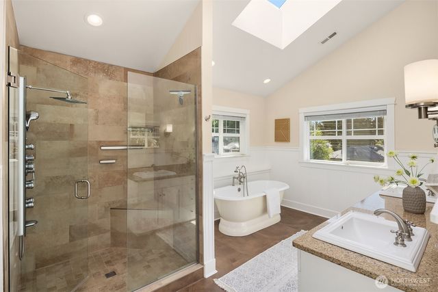 1016 NE 95th Street, Seattle, WA 98115