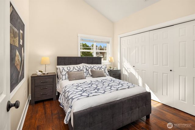 1016 NE 95th Street, Seattle, WA 98115