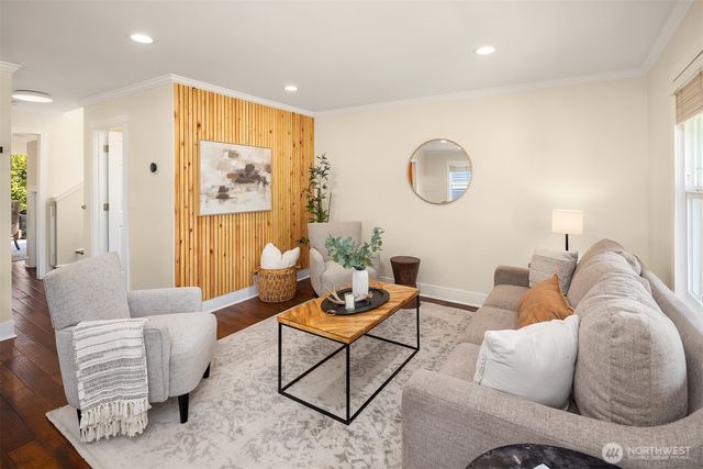 1016 NE 95th Street, Seattle, WA 98115