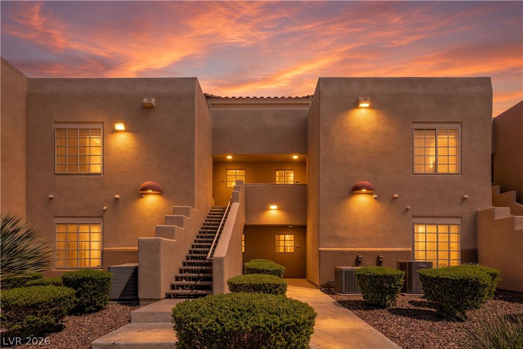 1908 Desert Falls Court 202, Las Vegas, NV 89128 — photo 2
