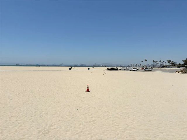 8 Santa Ana 8, Long Beach, CA 90803