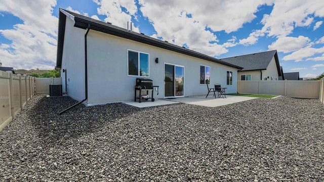 2650 Vicksburg Avenue, Grand Junction, CO 81503