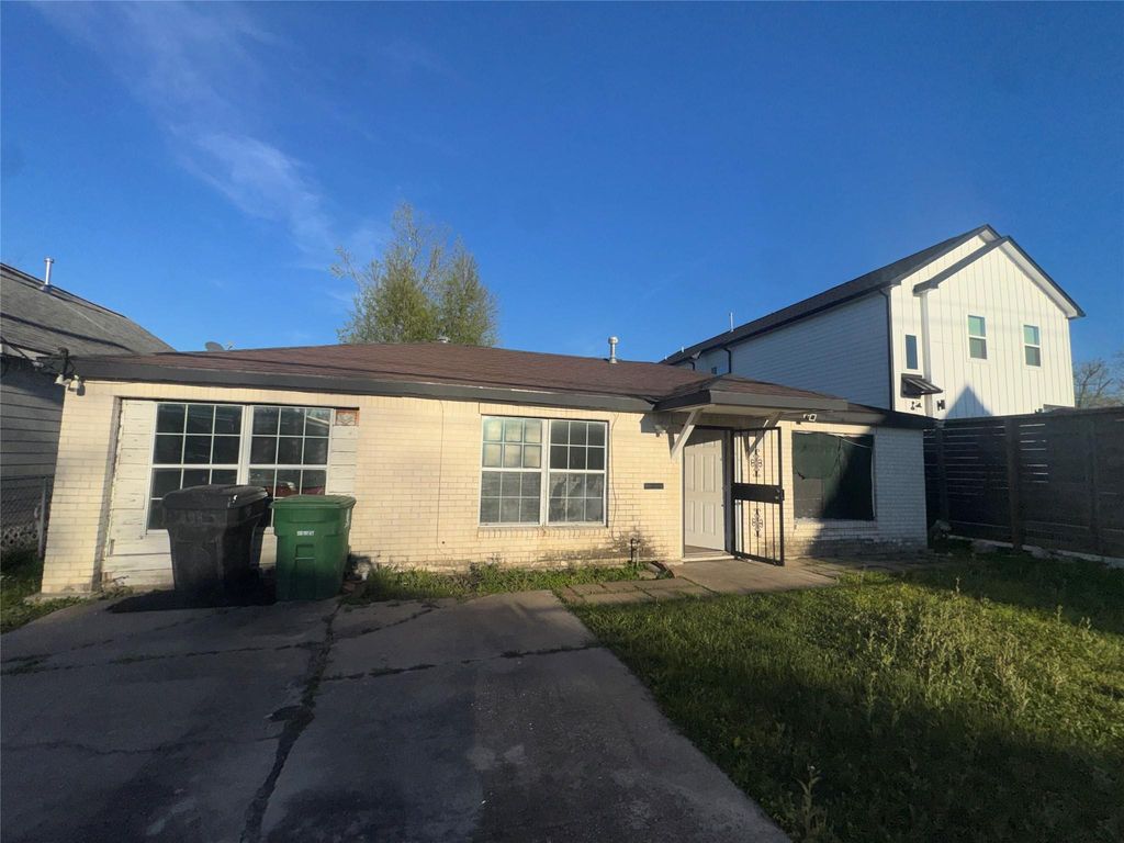 4116 Castor Street, Houston, TX 77022