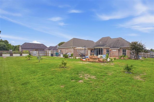 208 Zinfandel Dr Drive, Lake Charles, LA 70611