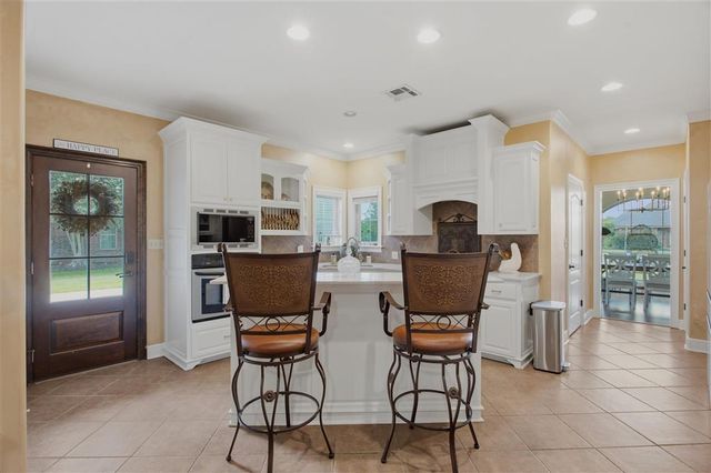 208 Zinfandel Dr Drive, Lake Charles, LA 70611