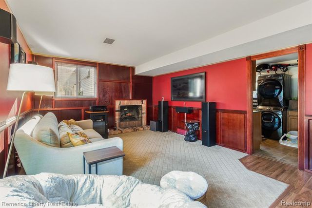 464 Welch Road, Northville, MI 48167