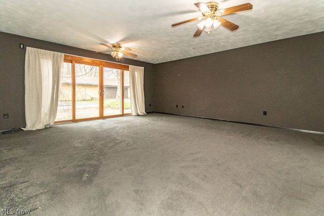 9251 Boyer Lane, Kirtland Hills, OH 44060