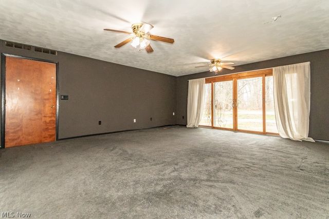 9251 Boyer Lane, Kirtland Hills, OH 44060