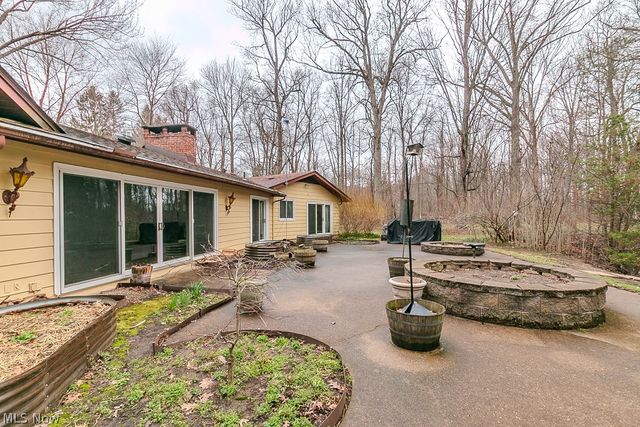 9251 Boyer Lane, Kirtland Hills, OH 44060